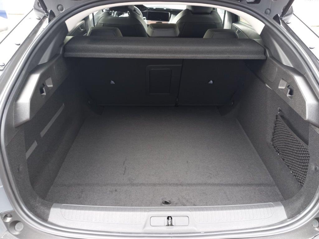 Peugeot 408 Allure EAT 8 136k Záruka